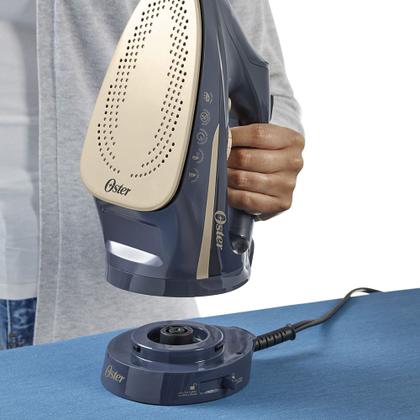 Imagem de Ferro de Passar 2 em 1 Sem Fio Oster
