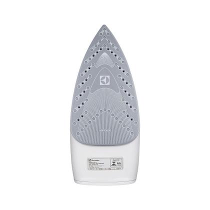 Imagem de Ferro de Passar a Vapor Electrolux Base de Cerâmica Easyline SIE70