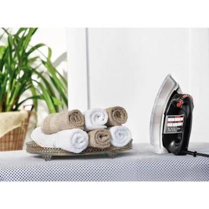 Imagem de Ferro de Passar Roupa a Seco Black Decker VFA1110TM2, 127V