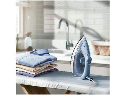 Imagem de Ferro de Passar Roupa a Vapor e a Seco Electrolux
