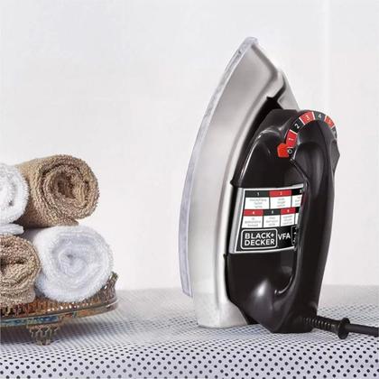 Imagem de Ferro De Passar Roupas A Seco Eletrico Preto Black Decker VFA1110 Leve Com Base Alumínio 1100w 127v
