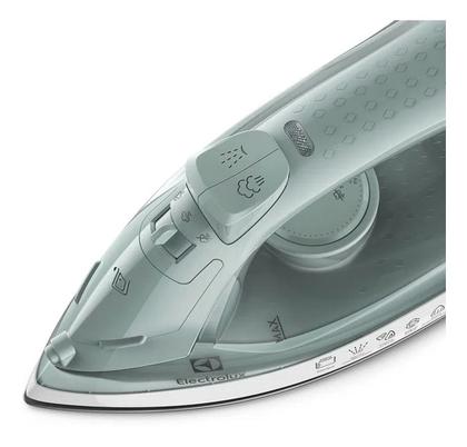 Imagem de Ferro de Passar Seco e Vapor Electrolux Efficient Base antiaderente Vapor Vertical Extra 1200W de Potência Cabo 1,35m ESI11