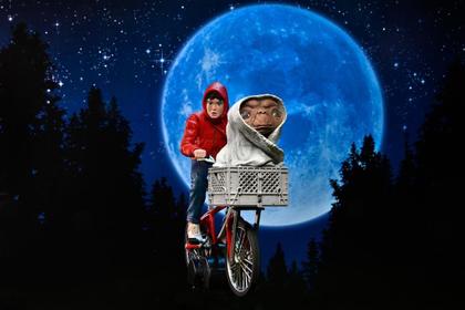 Figura Elliot and ET on Bike - ET 40th Anniversary - 7 Scale