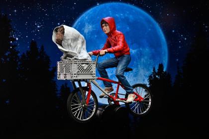 Figura Elliot and ET on Bike - ET 40th Anniversary - 7 Scale
