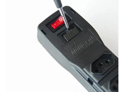 Imagem de Filtro de Linha 3 Tomadas NBR e Fusível de segurança - Plug In sem cabo