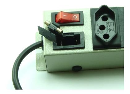 Imagem de Filtro de Linha e Protetor 2 Tomadas c/ Fusível e Chave Liga/Desliga