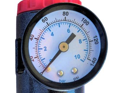 Imagem de Filtro Regulador de Ar com Manômetro 1/4” 650L/min