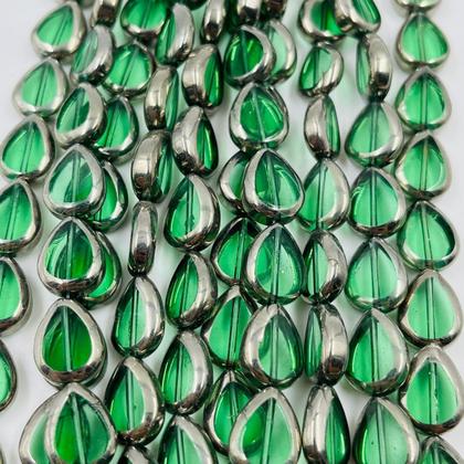 Imagem de Fio de Pedras 13x10mm 27un Gota Verde Prata 34cm Artesanato