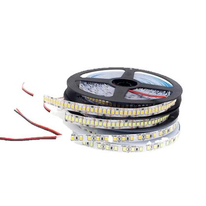 Imagem de Fita de LED SMD 2835 12V - Branca Quente - 1m a 5m (120-240 LEDs/m) - Decoração de Casa