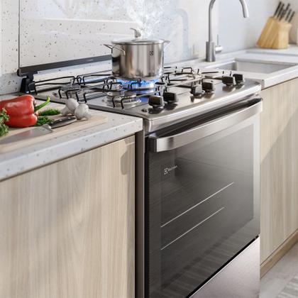 Fogão 5 bocas Electrolux Cinza Efficient com Mesa Inox, PerfectCook e VaporBake (FE5IC) Imagem de Fogão 5 bocas Electrolux Cinza Efficient com Mesa Inox, PerfectCook e VaporBake (FE5IC)