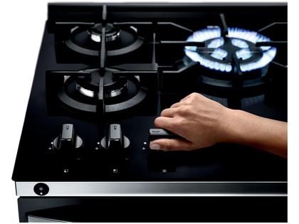 Fogão Brastemp 5 Bocas Preto com Turbo Chama - Mesa de Vidro BFS5VCEUNA Imagem de Fogão Brastemp 5 Bocas Preto com Turbo Chama