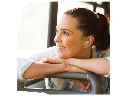 Imagem de Fone de Ouvido Bluetooth Philips TAT1109WT/00 com Microfone Intra-auricular True Wirelles Branco