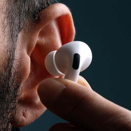 Imagem de Fone de Ouvido Bluetooth Sem Fio Buds Pro TWS para Celular e Notebook Branco Original