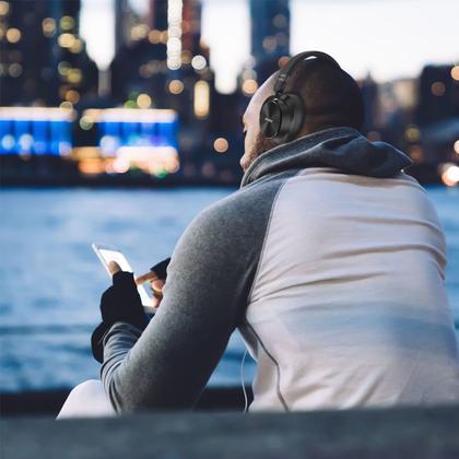 Imagem de Fone de Ouvido Philco PFO04BTP Wireless Noise-Cancelling 30H