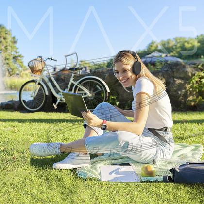 Imagem de Fone de Ouvido Sem Fio Weireless com Bluetooth 5.1 e Microfone Integrado Power Bass Autonomia até 20h Preto EPBMAX5BK ELG