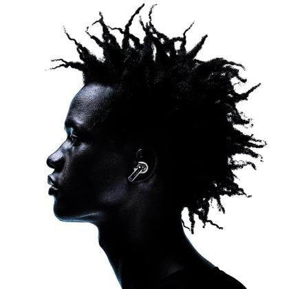 Imagem de Fones de Ouvido Sem Fio Nothing Ear (com Integração ChatGPT) - Pretos