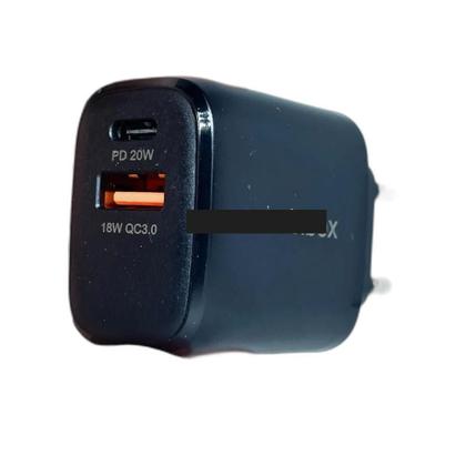 Imagem de Fonte De Parede Preta Modo Turbo Para Dispositivos Usb