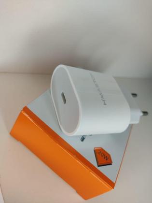 Imagem de Fonte usb c lighting  - H   MASTON