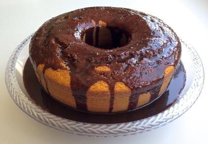 Imagem de Forma Com Tubo Antiaderente Cereja E Creme Nº20 Arnix