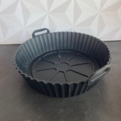 Imagem de Forma de silicone redonda para air fryer 20cm resistente - forminha de air frair de cozinha