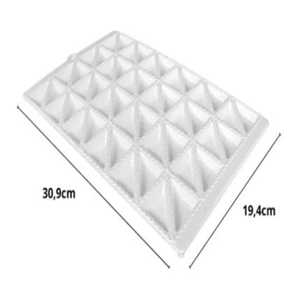 Imagem de Forma P/ Moldar Macarrão Capelletti Meia Lua Massa Recheada