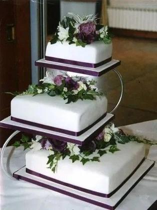 Imagem de Formas De Bolo Retangular 20 25 E 30 x 10 cm Altura Alumínio