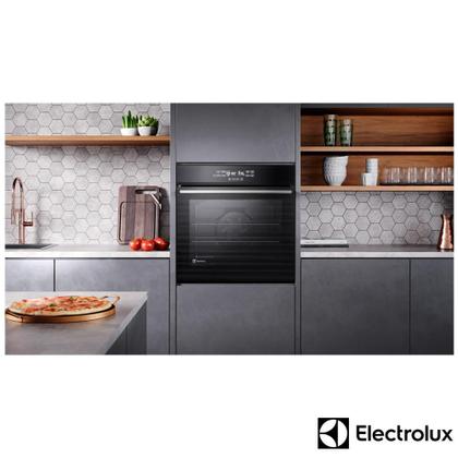 Imagem de Forno Elétrico de Embutir Electrolux Efficient PerfectCook360 com 80 Litros, Grill Painel Full Touch - OE8EF