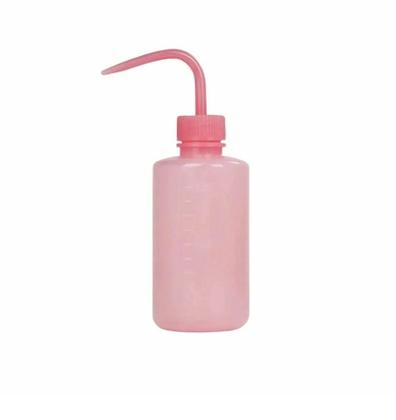 Imagem de Frasco Almotolia Pisseta Bico Curvo 100ml - Dosador para Procedimentos