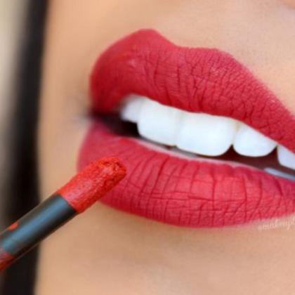 Imagem de Frasco Gloss Labial Premium Vio Embalagem P Maquiagem 100U