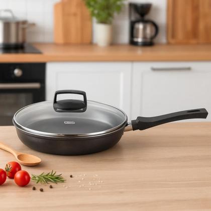 Imagem de Frigideira Wok Antiaderente Com Tampa Vidro Cor Grafite 2,8L Pano Microfibra Limpeza Brinde Kit Com 5 Peças