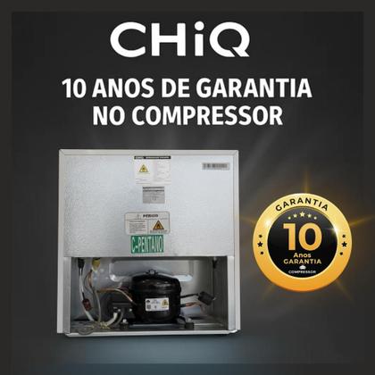 Imagem de Frigobar Branco 46l Litros Frost Free Com Porta Reversível Prateleira De Vidro Qrd02b2w CHiQ