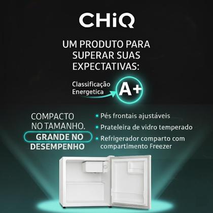 Imagem de Frigobar Branco 46l Litros Frost Free Com Porta Reversível Prateleira De Vidro Qrd02b2w CHiQ