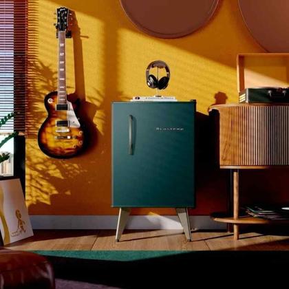Imagem de Frigobar Brastemp Retrô 76 Litros Green Jasper 220 V Brastemp