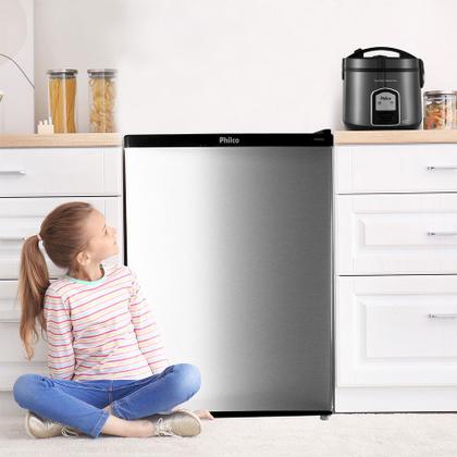 Imagem de Frigobar Philco PFG85PL Platinum Porta Reversível 67L 110V