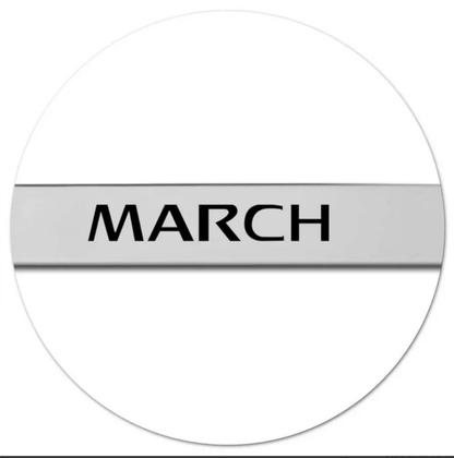 Imagem de Friso Porta Malas Nissan March 12 A 18 Cromado Com Grafia