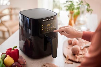 Imagem de Fritadeira Airfryer Digital Série 3000 Philips Walita Preta 1400W RI9252/90 - 220V