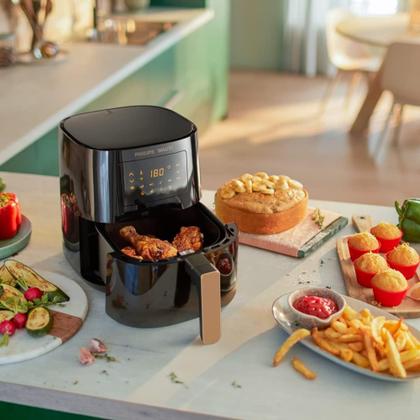 Imagem de Fritadeira Airfryer Essential XL Digital Philips RI9270/90 Walita Preta 110V