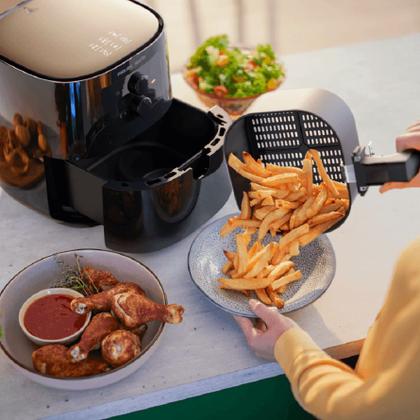 Imagem de Fritadeira Airfryer Philips Walita Série 3000 Analógica XL 2000W 127V Preta HD9206/91