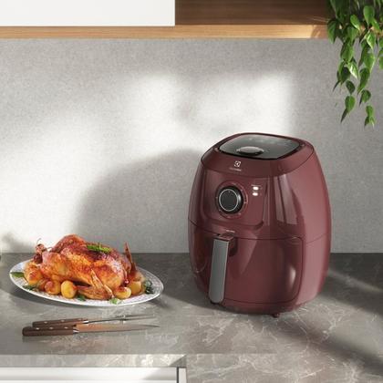 Imagem de Fritadeira Elétrica Airfryer Electrolux Family Efficient 5 Litros Dark Red EAF51