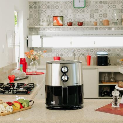 Imagem de Fritadeira Elétrica Sem Óleo Air Fryer Amvox 6,5L Com Timer e Temperatura Ajustável