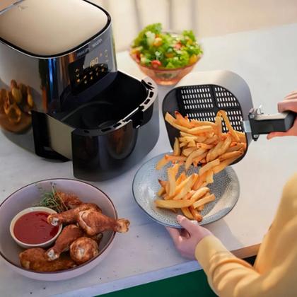 Imagem de Fritadeira Preta 4,1 Litros Caixa Avariada Airfryer 127v Digital RI9252/91 Philips Walita