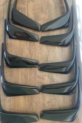 Imagem de Frontlip Canard Black Piano para Farol de Milha do VW Polo e Virtus