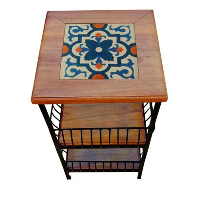 Imagem de Fruteira de Ferro e Madeira com Ladrilho Hidráulico 2 Andares Artesanais para sua Cozinha