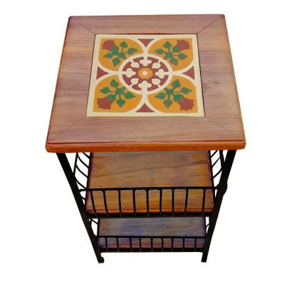 Imagem de Fruteira de Ferro e Madeira com Ladrilho Hidráulico 2 Andares Artesanais para sua Cozinha