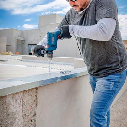 Imagem de Furadeira 1/2 POL de Impacto 550W com Reversão GSB550 BOSCH