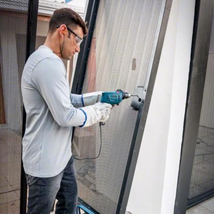 Imagem de Furadeira 1/2 POL de Impacto 550W com Reversão GSB550 BOSCH