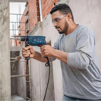 Imagem de Furadeira de Impacto GSB 13 RE 750W 220V + 23 ACESSORIOS BOSCH