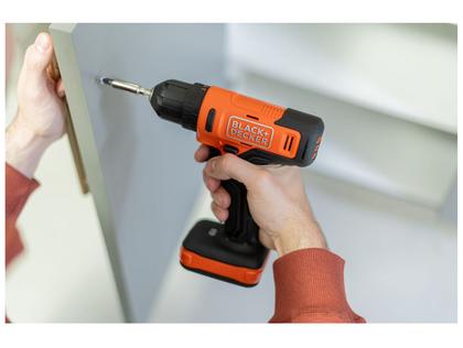 Imagem de Furadeira e Parafusadeira de Impacto Black+Decker a Bateria 20 Peças BCD712VHD-BR