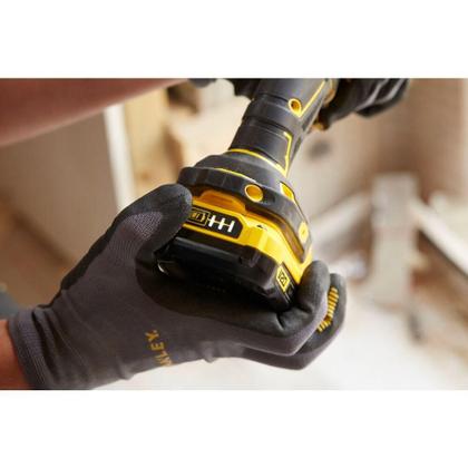 Imagem de Furadeira e Parafusadeira Stanley SCD700D2K c/ Acessórios