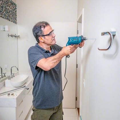 Imagem de Furadeira Industrial de Impacto 3/8 POL com Reversão 450W GSB 450 RE BOSCH